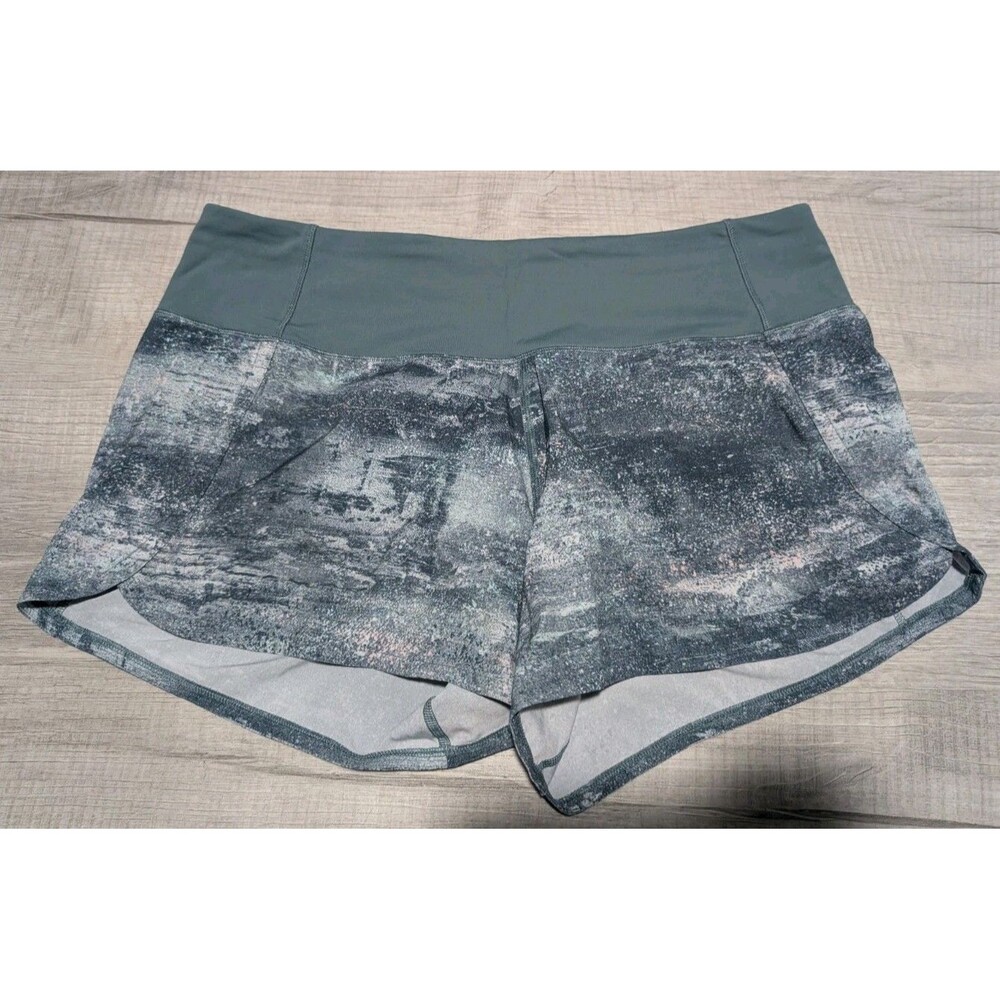 Lululemon Run Times Shorts II Lined Women's Sz 8 Azurite Mint Tint Green
